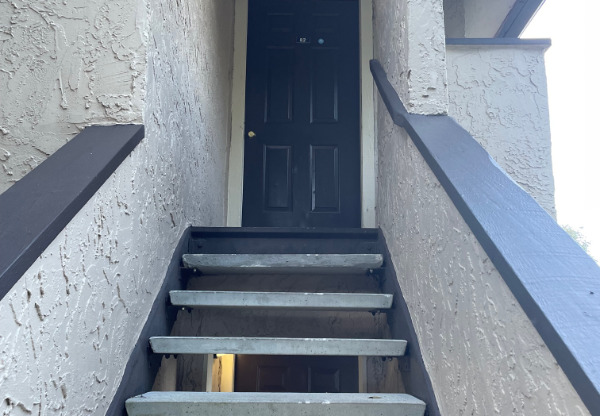 2942 Antique Oaks Circle #85