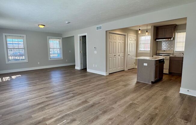 840 Madison SE