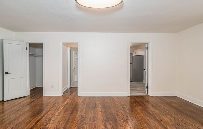 Studio, 1 bath, 450 sqft, $1,080, Unit 9610 Sherwood Place - Unit 7