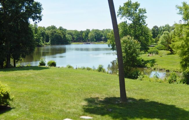 Fabulous Waterfront, 3 level townhouse