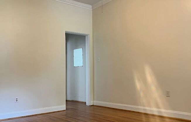 1 bed, 1 bath, $1,550, Unit S7