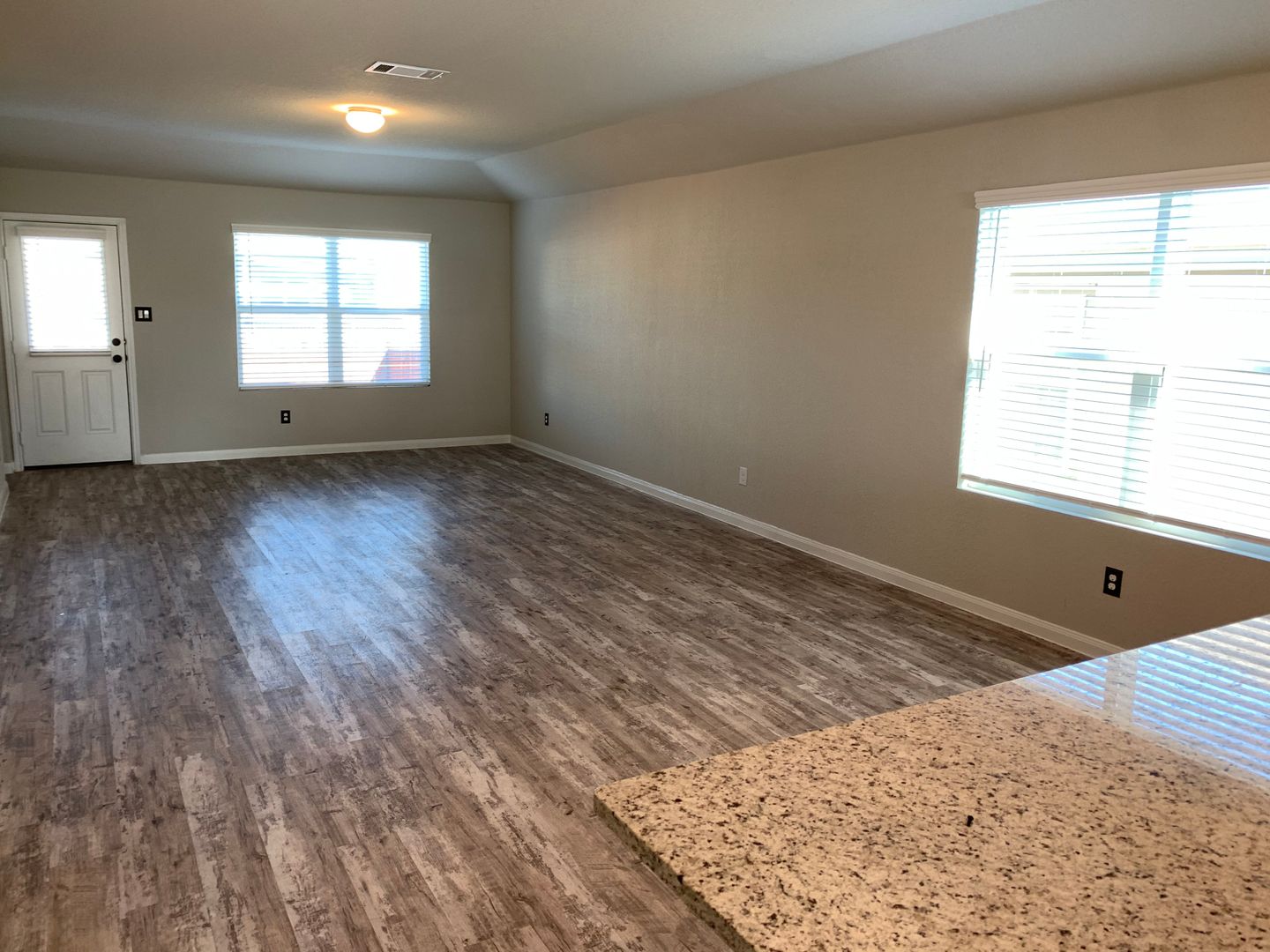 Voss Farms / Fridge Included / Separate Dining Area / Fenced in Yard / NBISD / 2 Community Pools