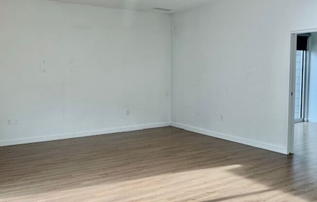 1 bed, 1 bath, 938 sqft, $1,620, Unit 302