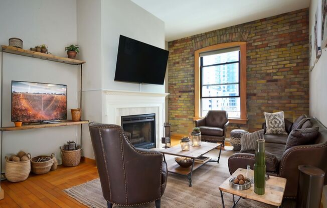 Beautiful Condo in Prime Minneapolis Location!