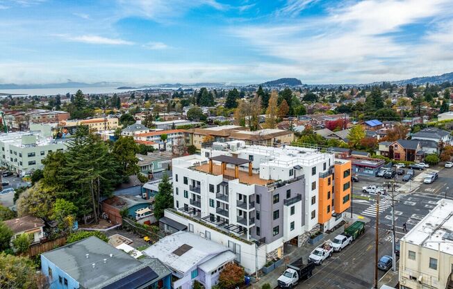 2 beds, 1 bath, 820 sqft, $3,500, Unit 205