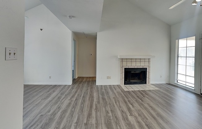 3105 San Jacinto St