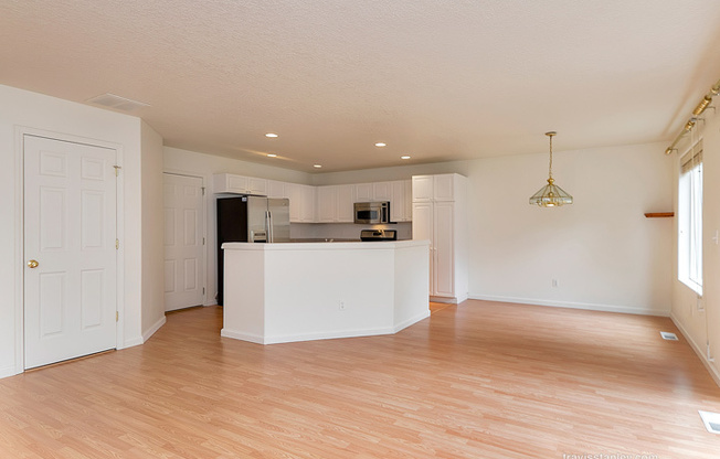 Lovely 4 BD* 2.5 BA* Single Family Home Located In Desirable Legacy Knoll Neighborhood **1 block from 53rd Park & A Short Drive to Intel**