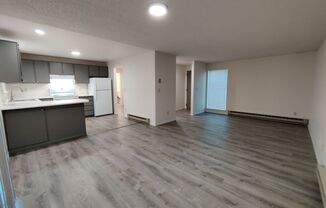 2 beds, 1 bath, 800 sqft, $1,350, Unit 902