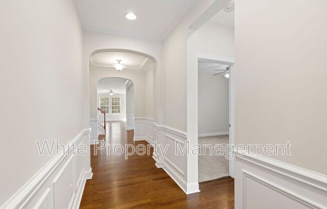 10934 NW RIV OAKS DR