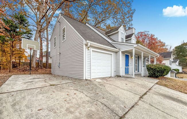 Beautiful 3BR 2.5 BA Home in Mableton!