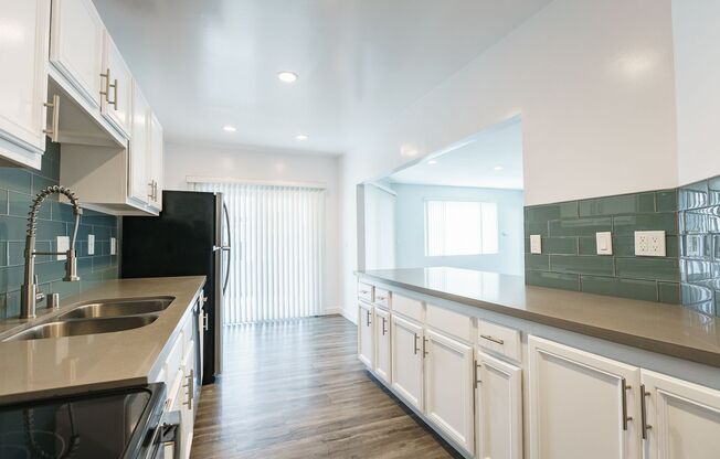 2 beds, 2 baths, 1,300 sqft, $2,998, Unit 314