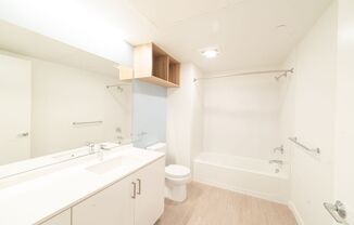 Studio, 1 bath, $950, Unit 611 Room 1 Bed B - B