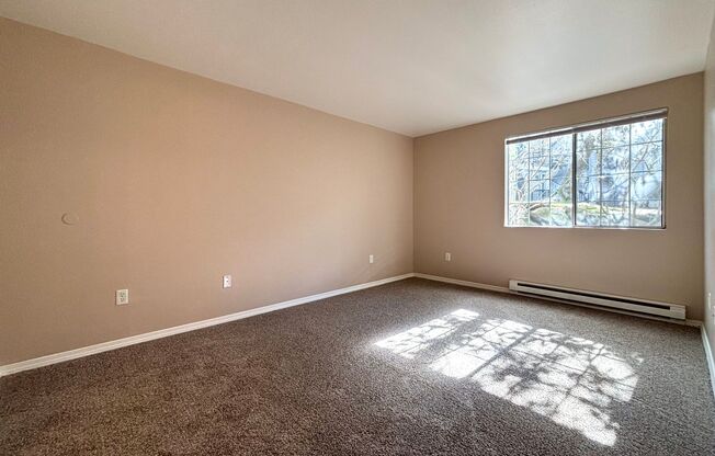 2 beds, 2 baths, 982 sqft, $1,675, Unit 533