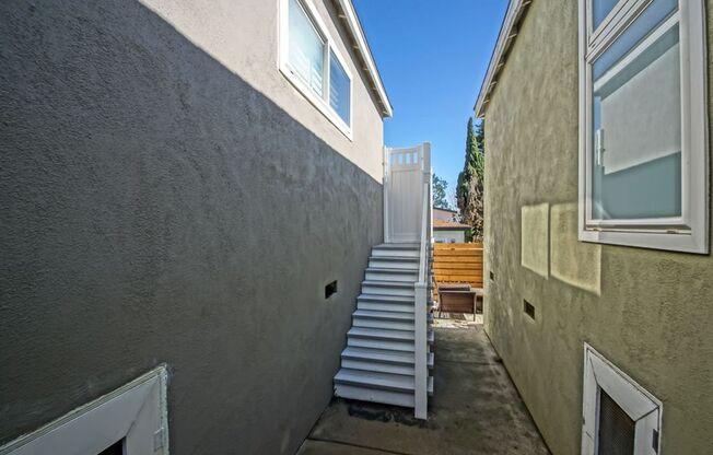 BEAUTIFULLY REMODELED, REDONDO HILLS HOME W/ BRIGHT & OPEN GREAT ROOM LIVING SPACE, REAR DECK, 1-CAR GARAGE & 3+ CAR PARKING NEXT TO SCHOOLS, PARKS & 5 MINS TO BEACH!