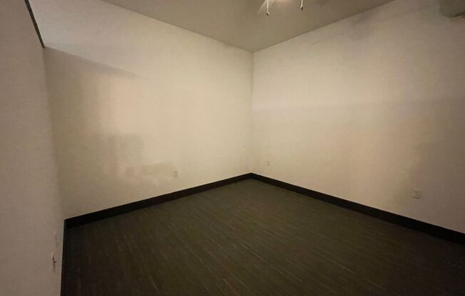 1 bed, 1 bath, 562 sqft, $1,279, Unit 307