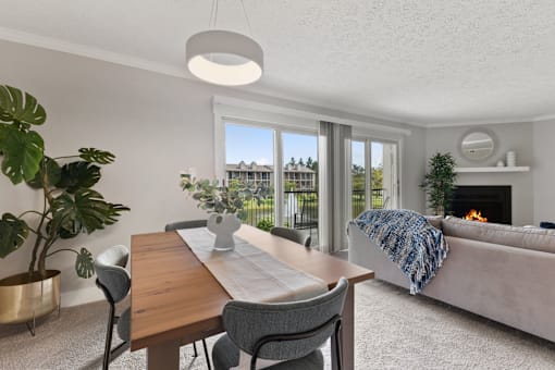 2 Bedroom Dining Room