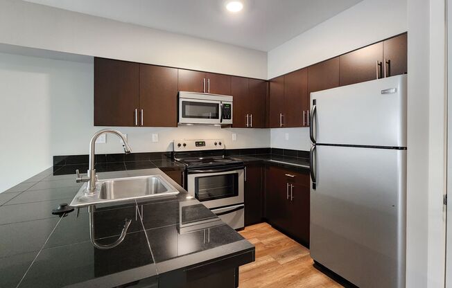 1 bed, 1 bath, 679 sqft, $2,605, Unit 404