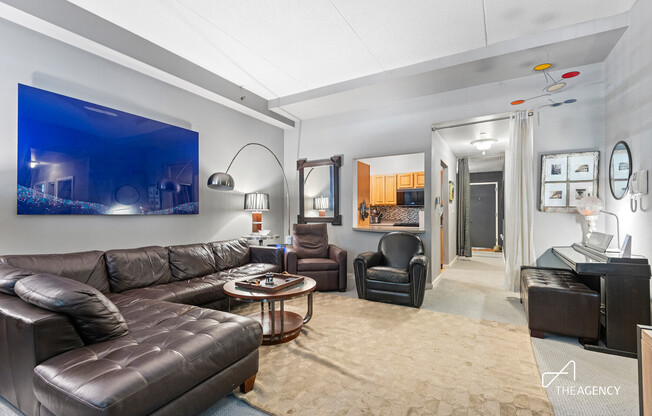 130 BRADHURST AVE