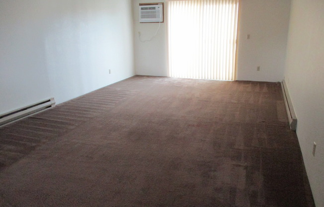 2 beds, 1 bath, 712 sqft, $995, Unit 41