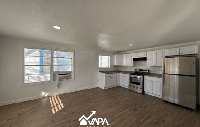 206 SOUTHLAWN