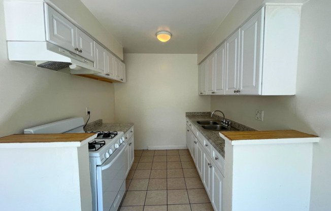 1 bed, 1 bath, 600 sqft, $1,795