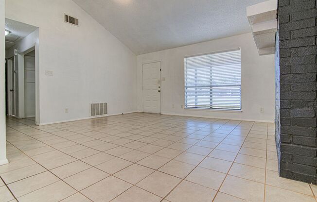 1202 Westcott Dr