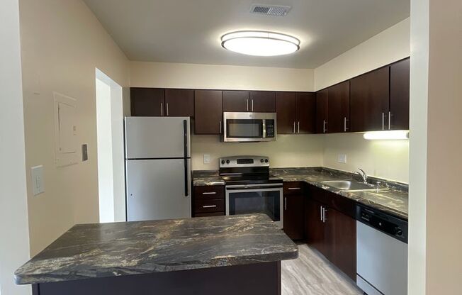 1 bed, 1 bath, 745 sqft, $1,750, Unit 14215 #204