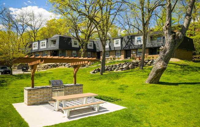 Grilling area | Preserve West at Preserve West, Wisconsin, 53711