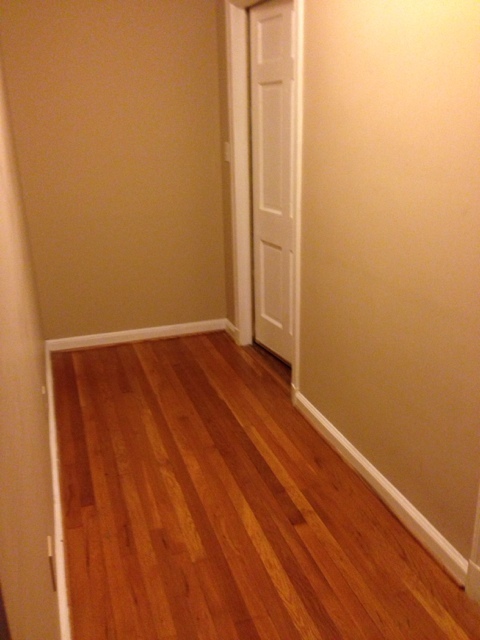 2 beds, 1 bath, $1,600