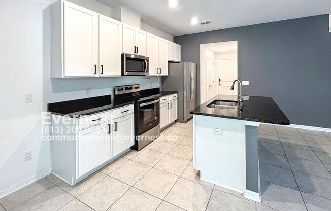 1008 ROSE BLOSSOM CT