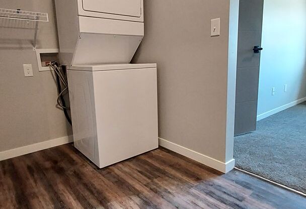 Studio, 1 bath, 466 sqft, $1,185, Unit 146