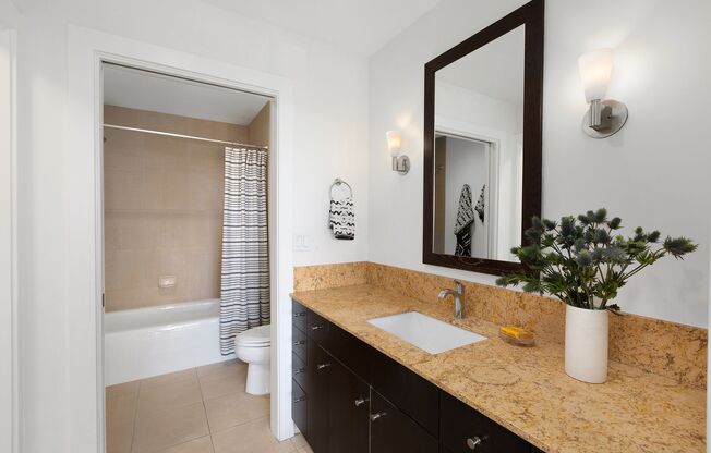 2 beds, 2 baths, $2,995, Unit #513
