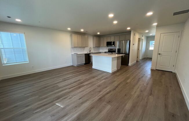 Brand New Home in Mosaic