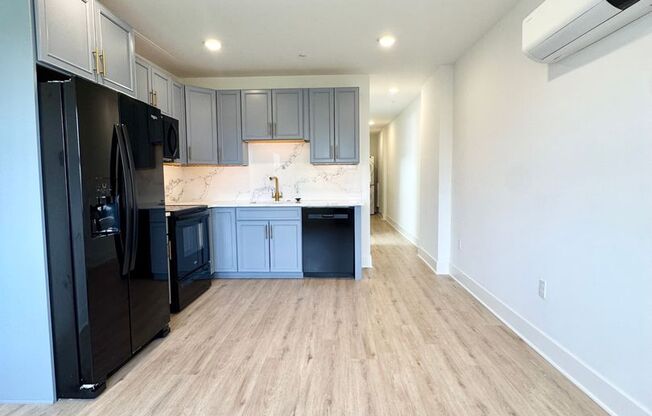 1 bed, 1 bath, 487 sqft, $1,095, Unit 307