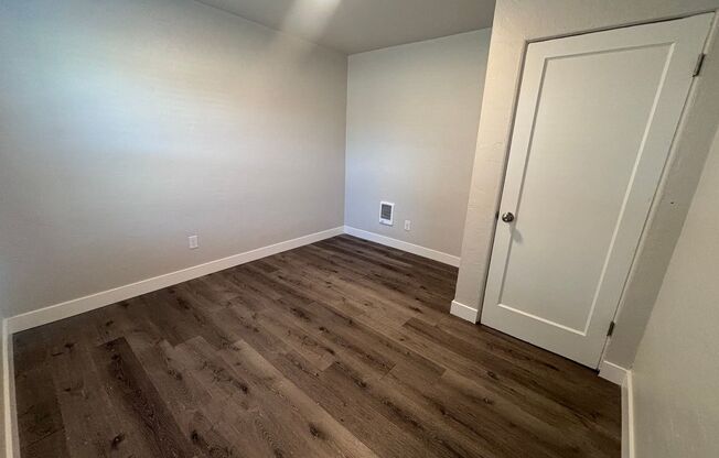 1 bed, 1 bath, 750 sqft, $1,145, Unit 1307-C