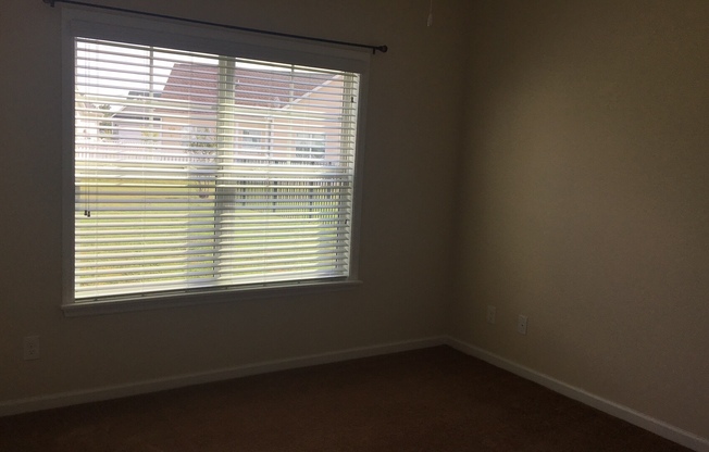 3 beds, 2 baths, $1,800