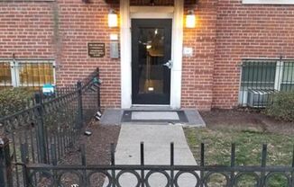 Remodeled One bedroom/ One Full Bathroom