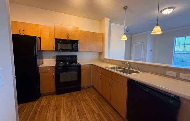 1 bed, 1 bath, $1,125, Unit # 166