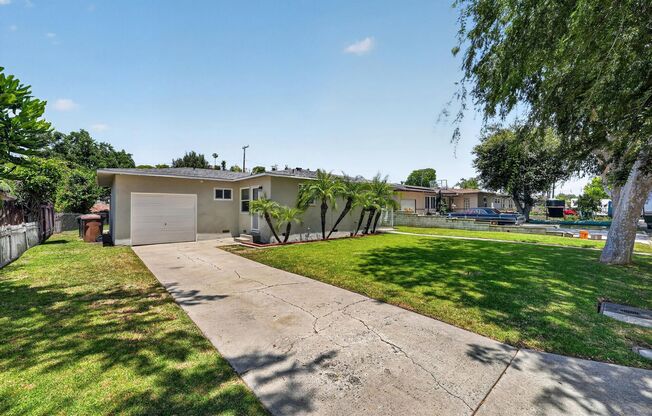 Charming Fullerton Cul-de-Sac Home with Large Yard & Detached Garage
