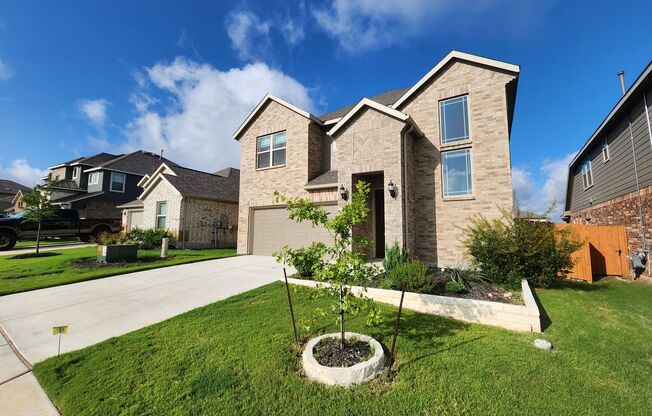 4/3.5/2 with Game Room in Meyer Ranch / Fridge, Washer, Dryer Included / Meyer Ranch Amenities / CISD