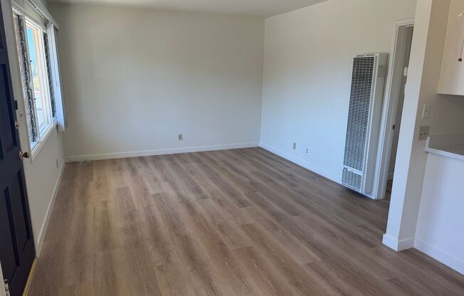 Meade Ave. 3032