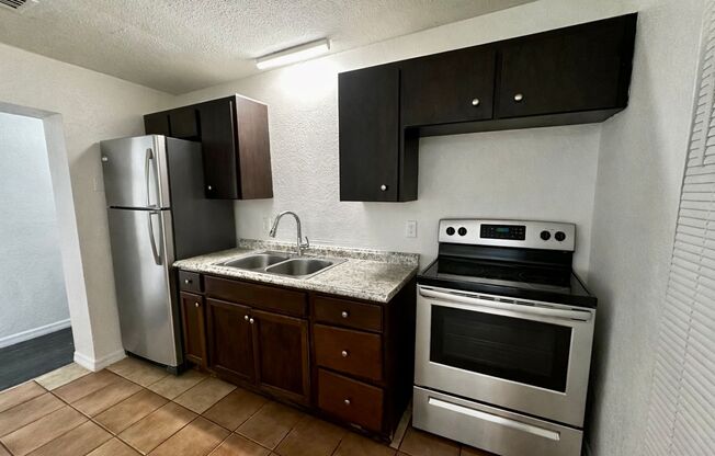 *OPEN HOUSE SATURDAY MAY 23RD 2PM - 3PM* Now Available – 4655 Cepeda Street, Orlando, FL 32811