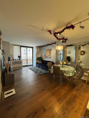 2 beds, 2 baths, 984 sqft, $7,500, Unit 11F