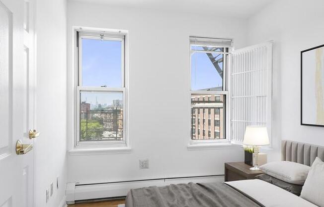 824 SAINT NICHOLAS AVE