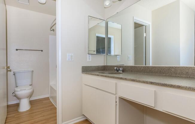 2 beds, 2 baths, 1,074 sqft, $2,515