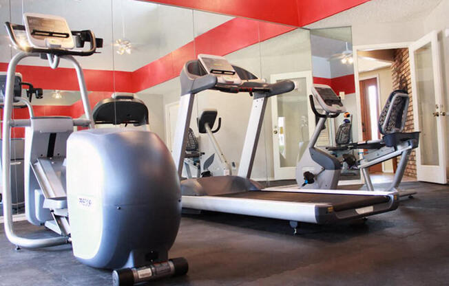 cardio equipment at Country Club Villas apartments