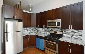 707 N Milwaukee Ave 4R