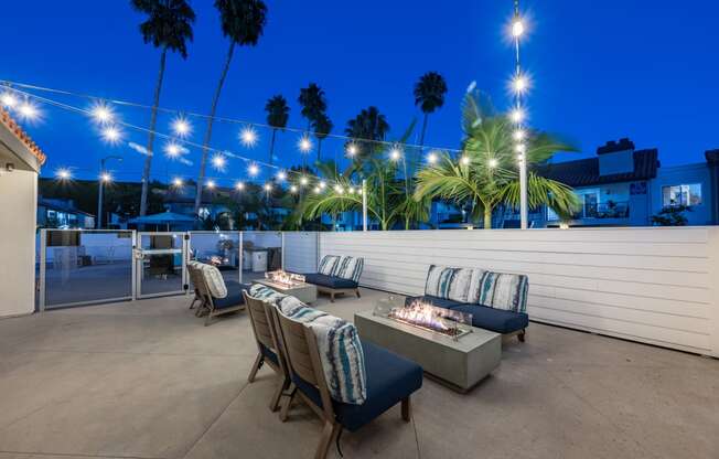 Swimming Pool BBQ at Laguna Gardens Apts., California