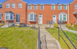 1642 HARDWICK RD