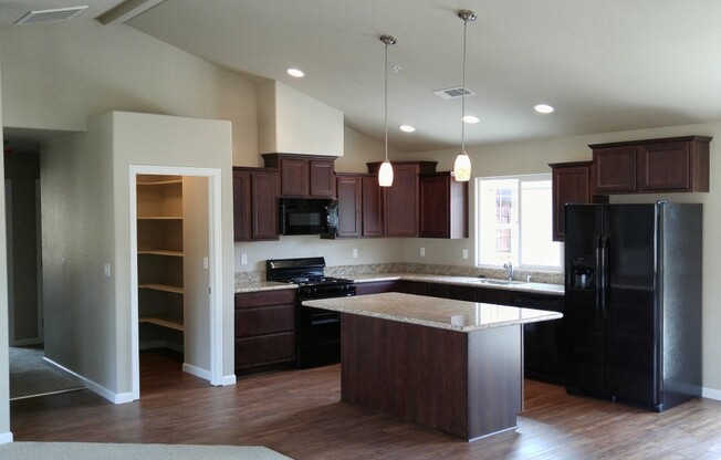 $1000 MOVE IN SPECIAL OFF FIRST MONTHS RENT.
